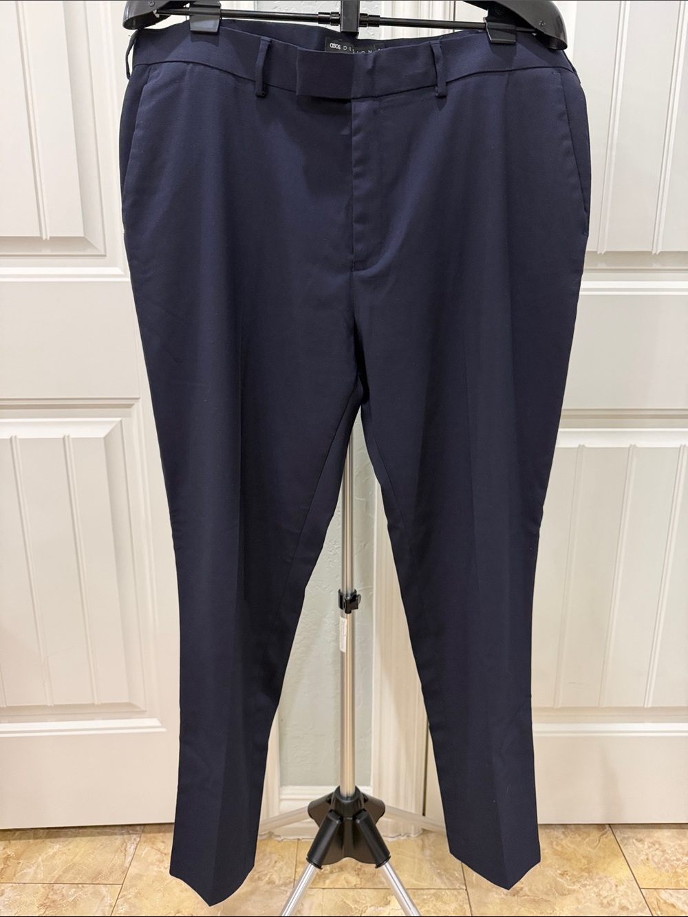 ASOS Men’s Navy Slim Dress Pants